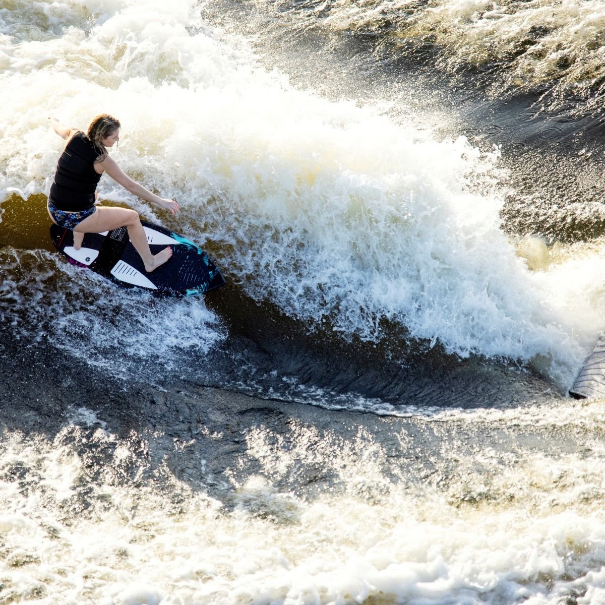 Ronix Women's Carbon Air Core 3 Skimmer Wakesurf Board 2025