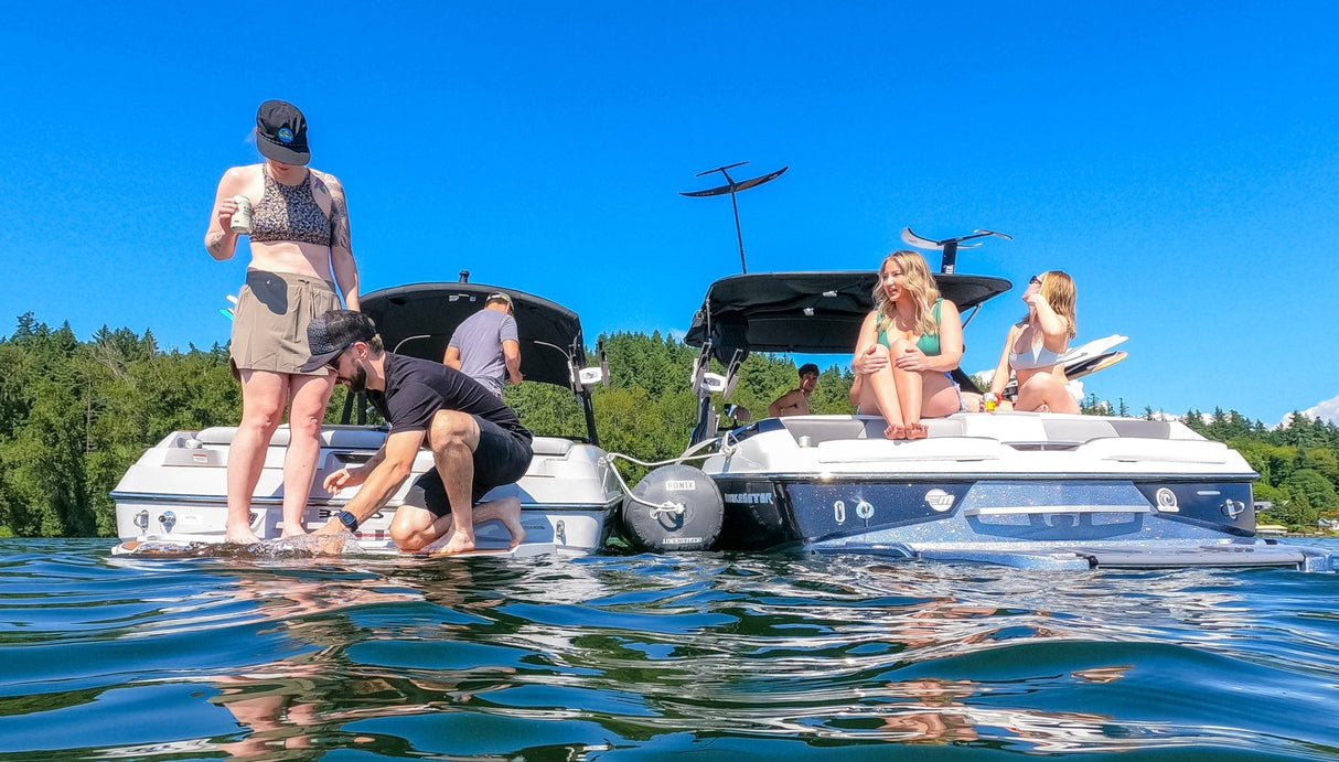 Ronix Captain's Kit 10 ft. Happy Hour Inflatable Boat Fender